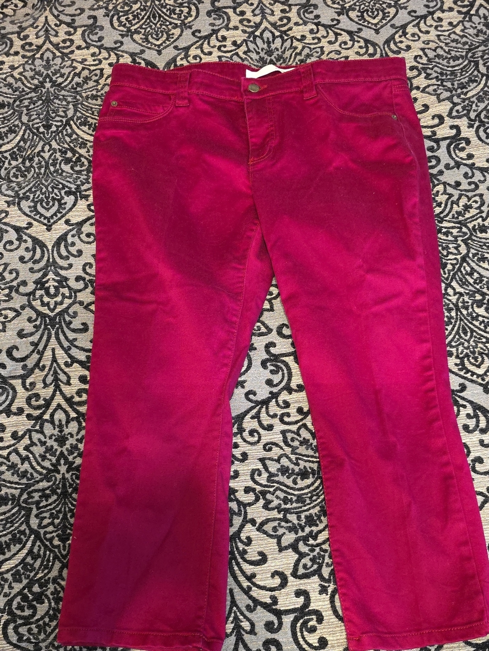 Joe Fresh Magenta Capris